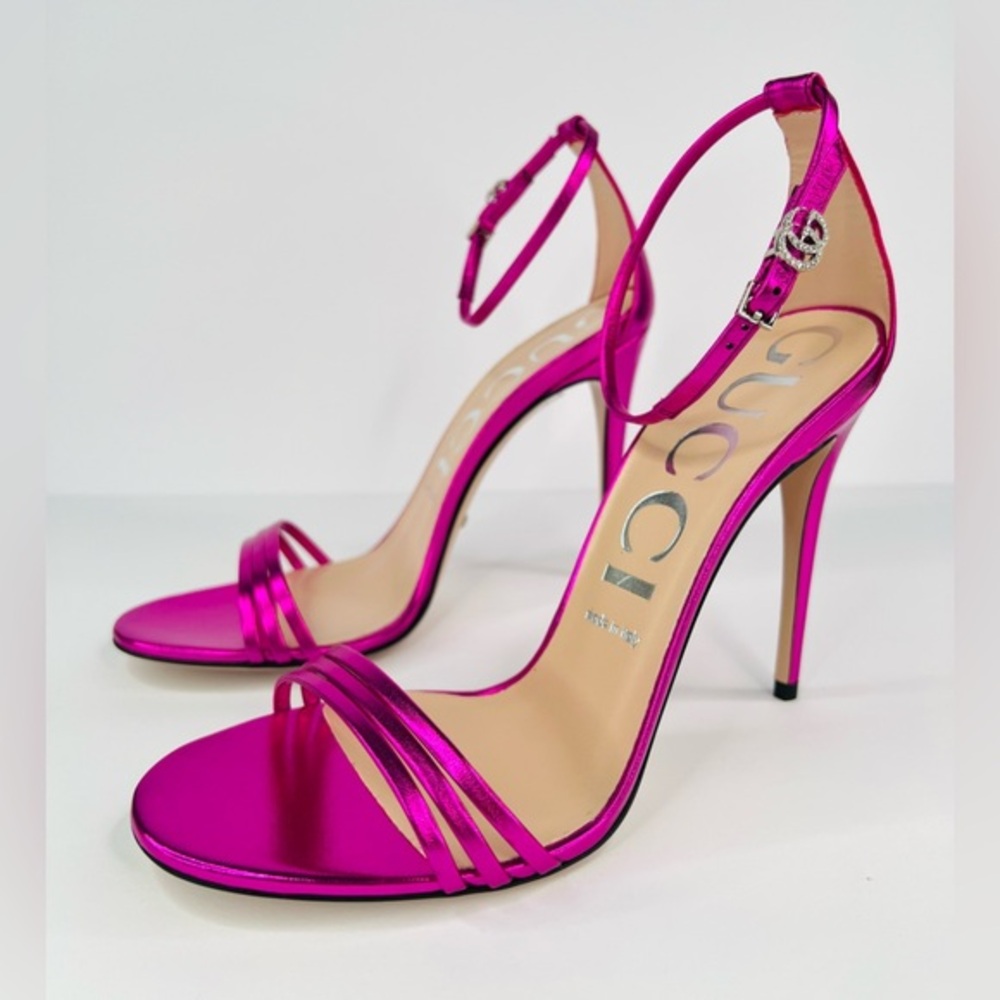 Gucci Pink Metallic Leather Ankle Strap GG Crystal Logo Heel Sandals Sze EU 39